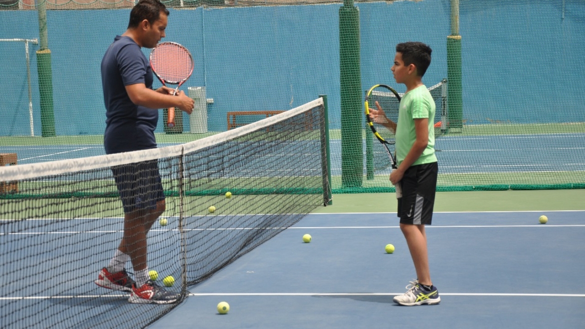 Customized Private Tennis Lessons in Dubai as per your ability